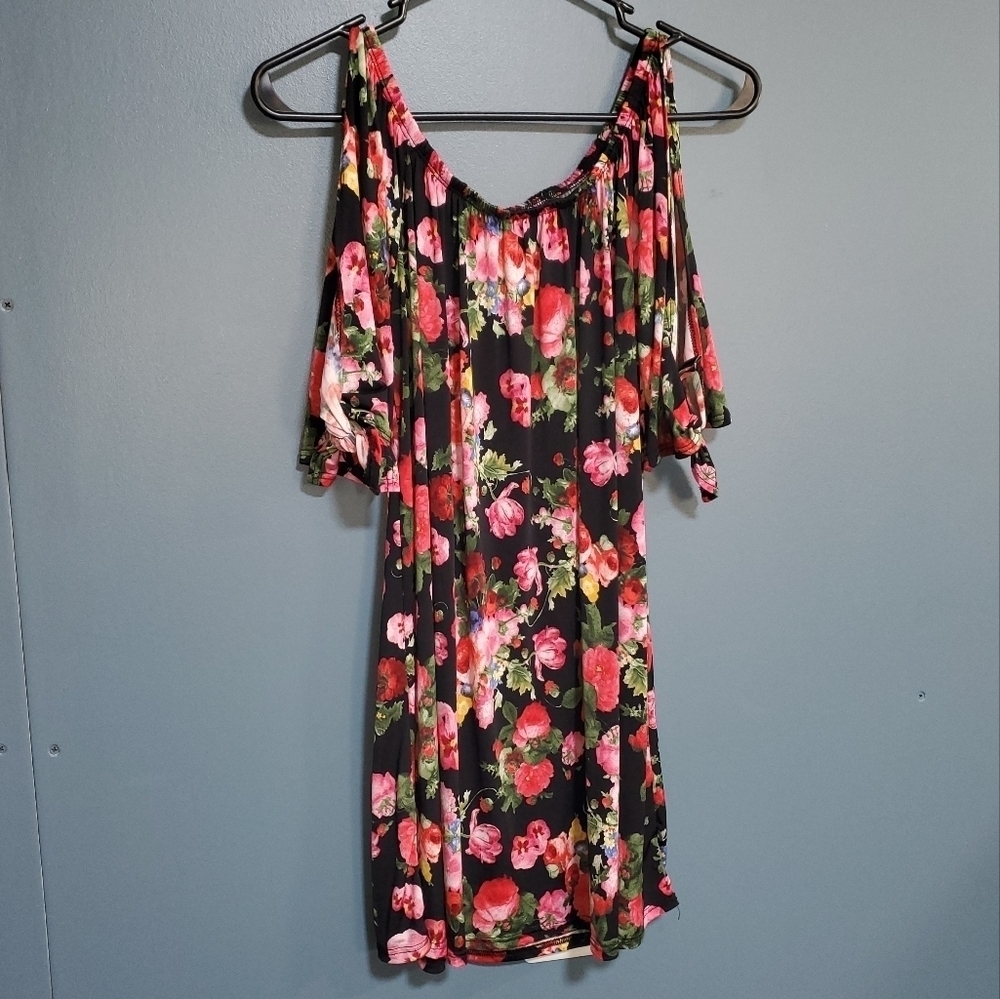 Rose Pattern Cold Shoulder Top Small - image 2